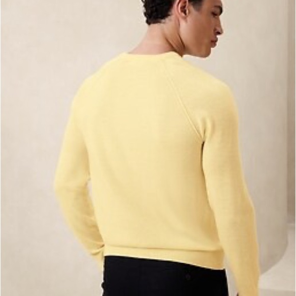 Banana Republic Men's Sunny Yellow Crewneck Sweater